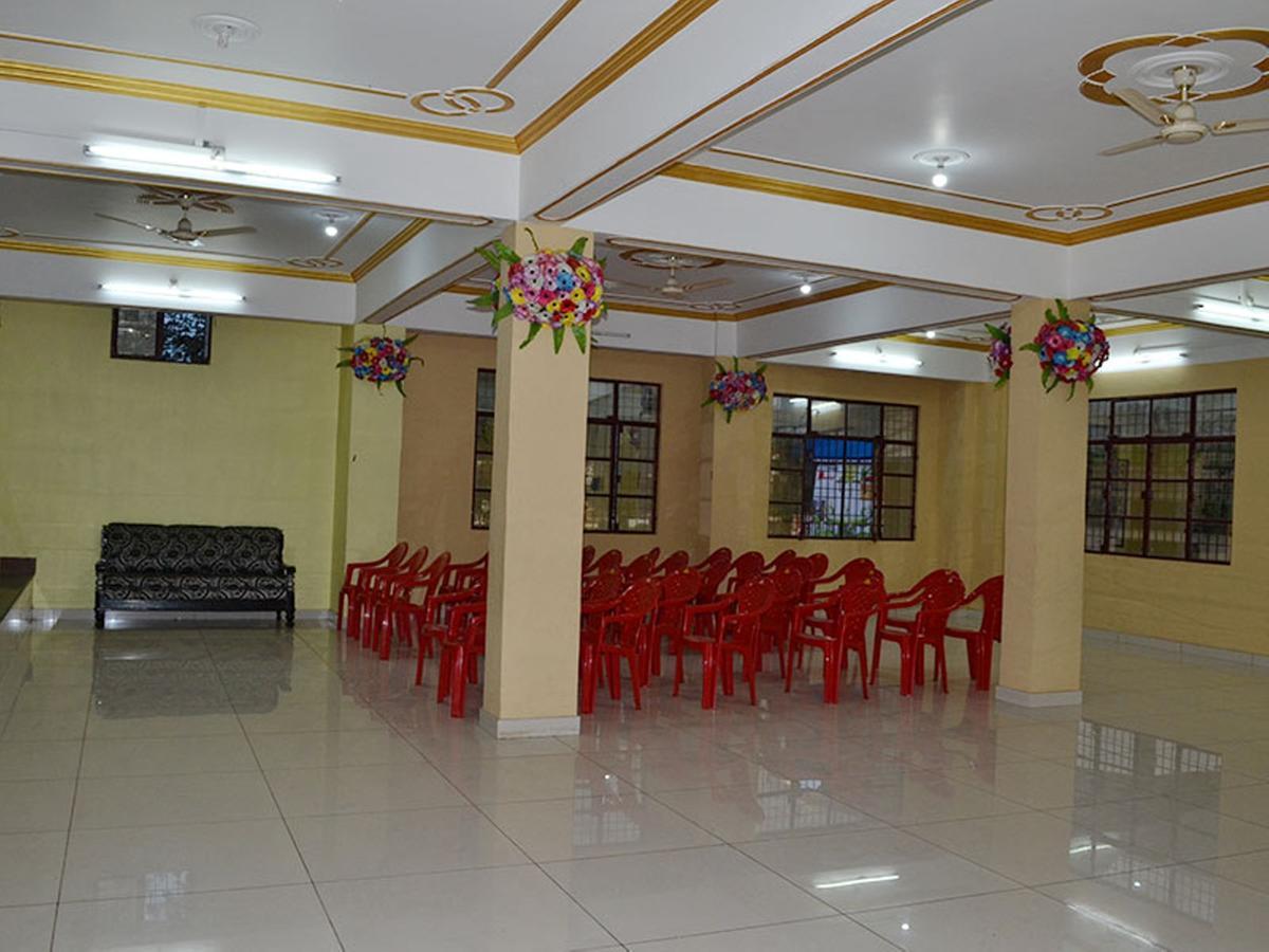 Oyo 37525 Hotel Mall Palace Pithorāgarh Exterior foto