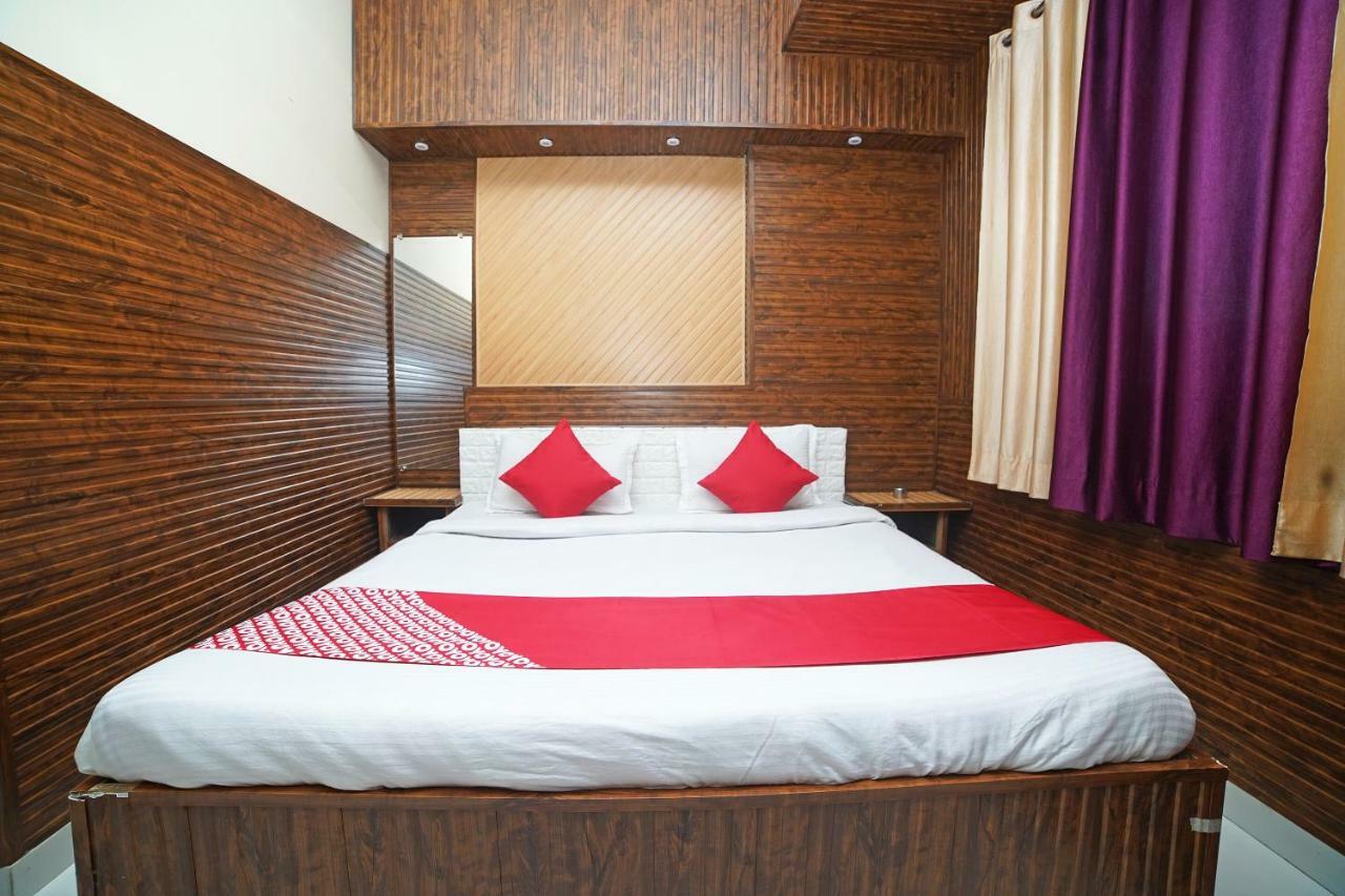 Oyo 37525 Hotel Mall Palace Pithorāgarh Exterior foto